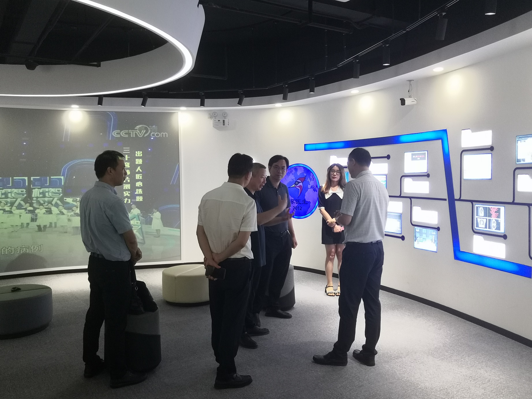 杭州市经信局副局长卢建祥一行莅临健培科技考察调研-新闻动态|健培科技