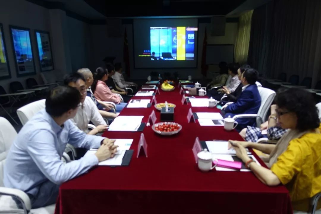 武汉汉阳区向导一行莅临健培科技考察指导-新闻动态|健培科技