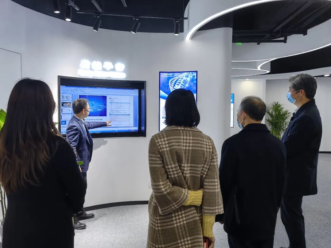 杭州市侨联党组书记裘建平一行莅临健培科技考察调研-新闻动态|健培科技