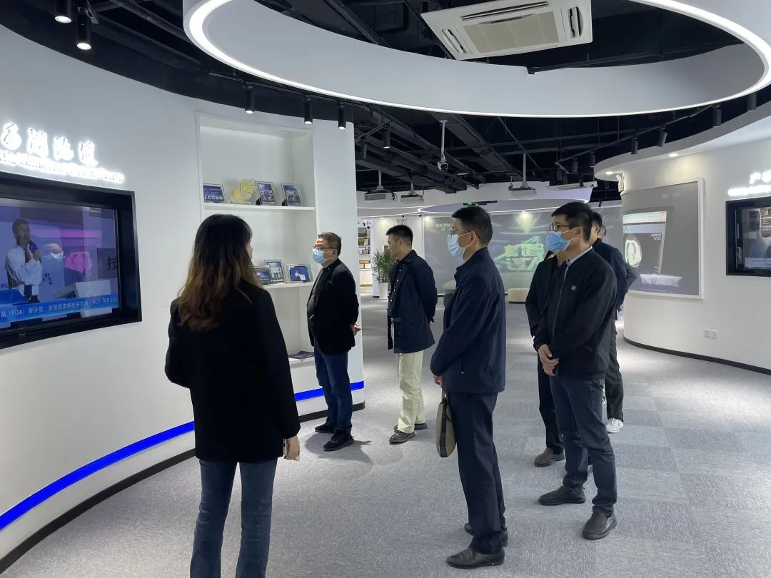 江西省九江市湖口县医疗包管局党组书记、局长刘凤君一行莅临健培科技考察调研-新闻动态|健培科技