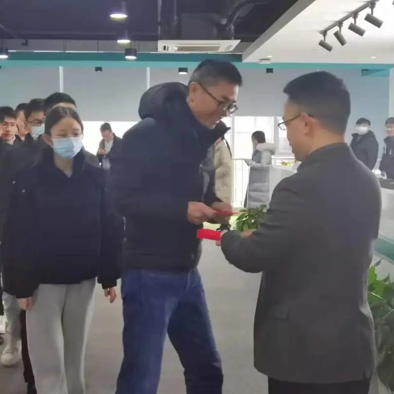 开工大吉：向导送温暖，，，，伙随同欢聚！-新闻动态|健培科技
