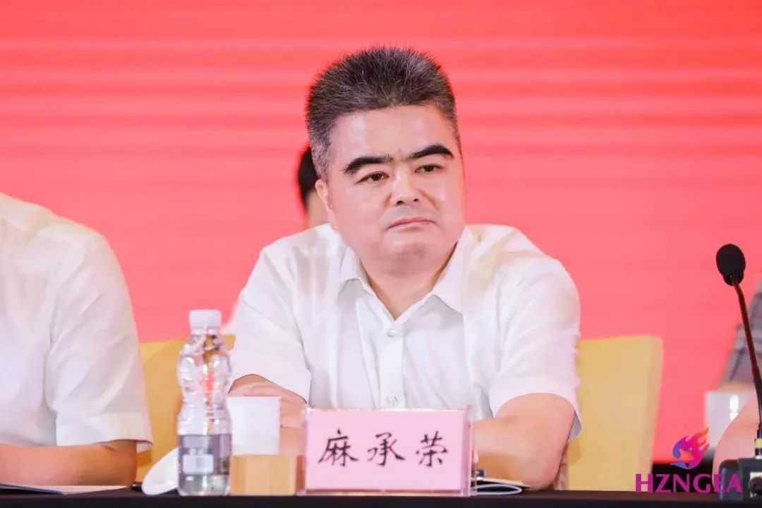 双喜：健培科技荣获抗疫先进企业奖，，，，，，季红丽荣获杭州市新生代企业家卓越奖-新闻动态|健培科技