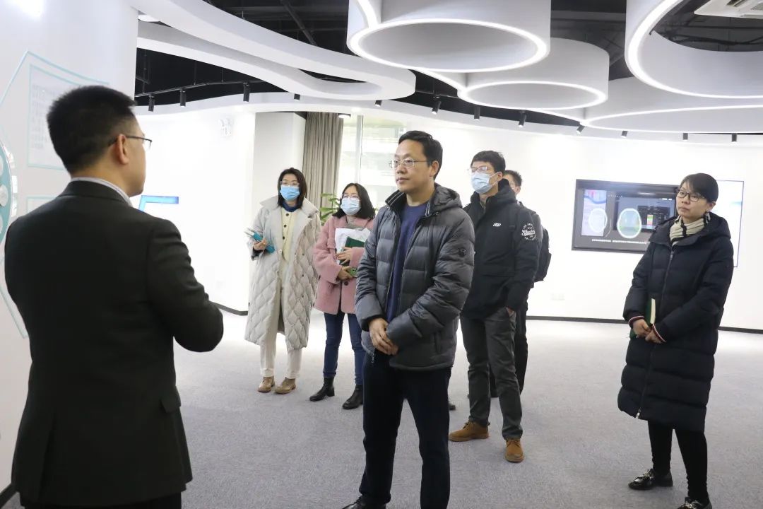 杭州市投资增进局副局长蔡儒杰一行莅临健培科技考察调研-新闻动态|健培科技