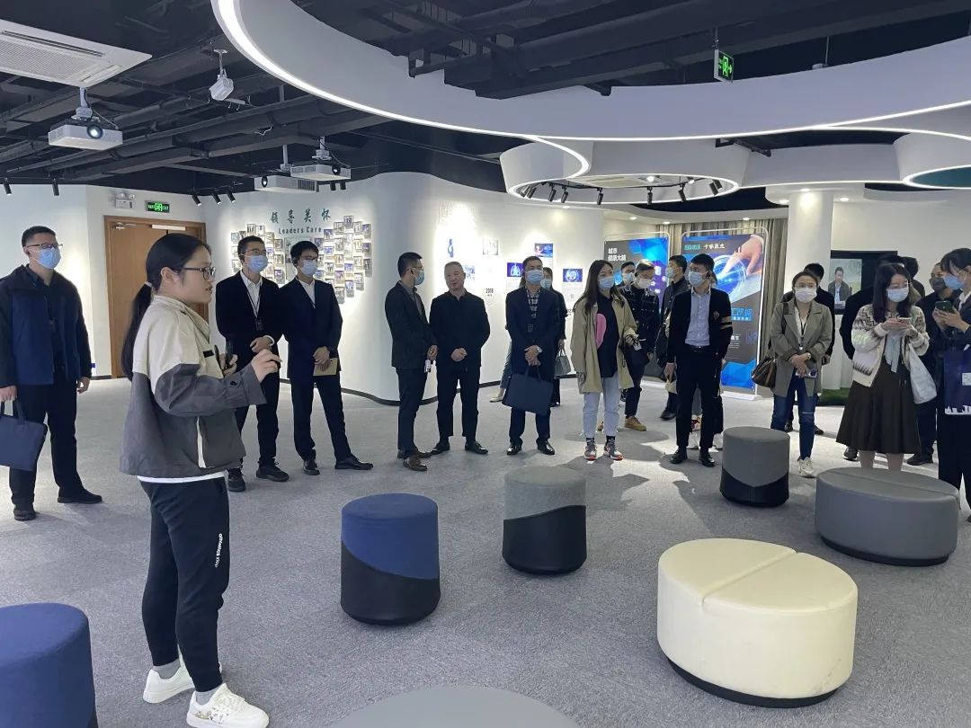 海宁市市委党校干部莅临健培科技考察调研-新闻动态|健培科技
