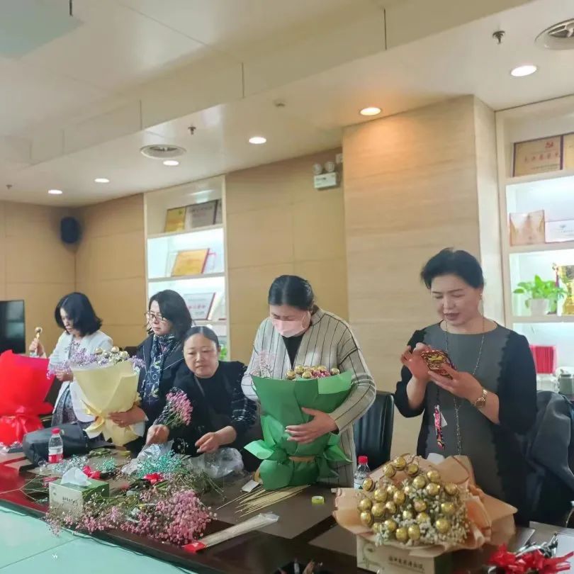 乘风破浪，，，，绽放光线，，，，女神节快乐！-新闻动态|健培科技