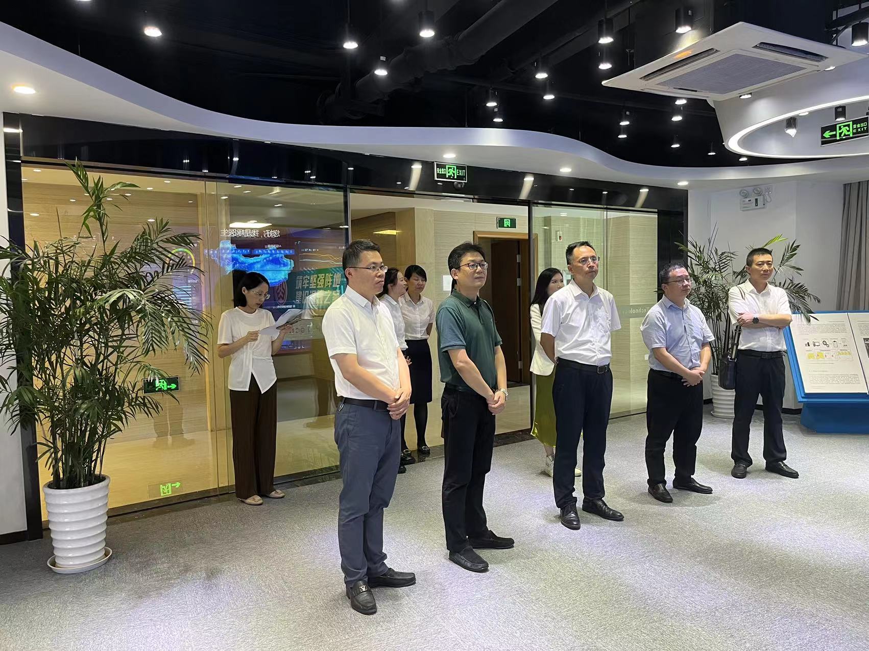 成都会侨联主席庞文中一行莅临健培科技考察调研-新闻动态|健培科技