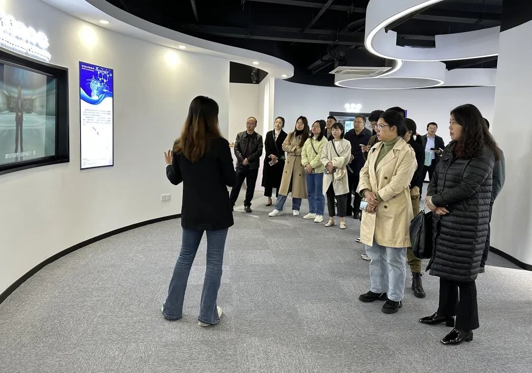 贵州省工业和信息化厅考察团莅临健培科技考察调研-新闻动态|健培科技