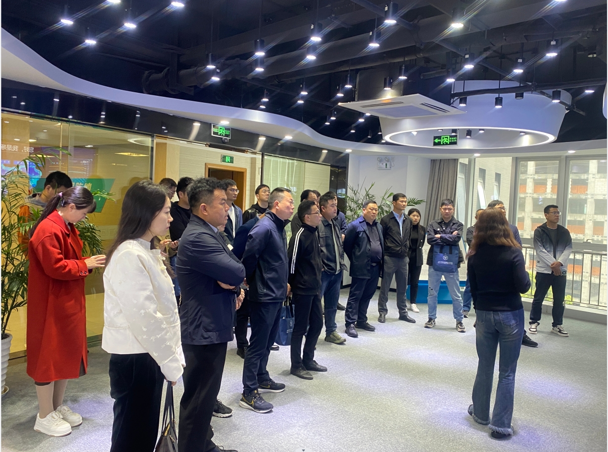 襄阳市经济和信息化局一行莅临健培科技考察指导-新闻动态|健培科技