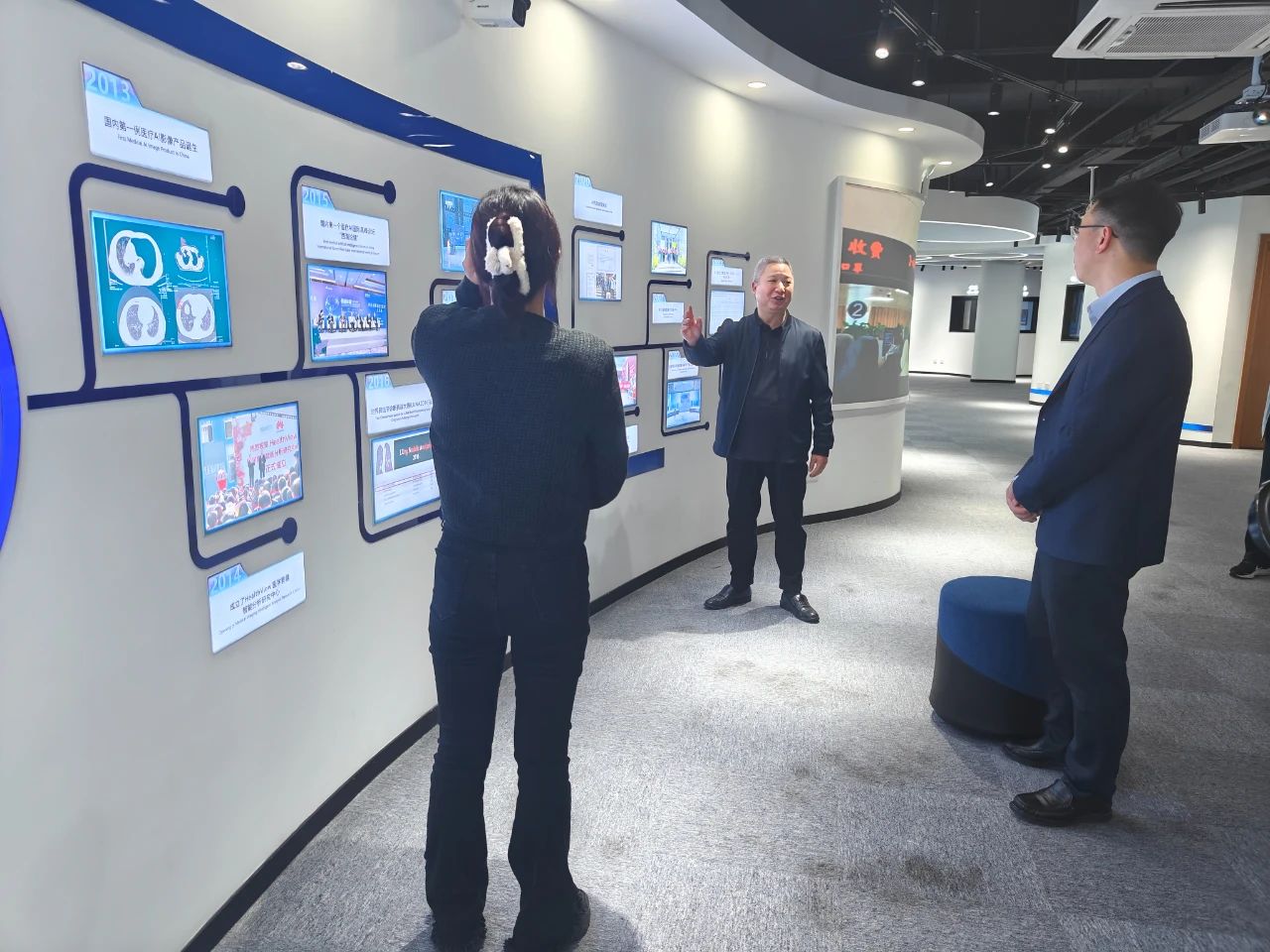 萧山区副区长、公循分局局长张亮一行赴健培科技开展“助企效劳”运动-新闻动态|健培科技