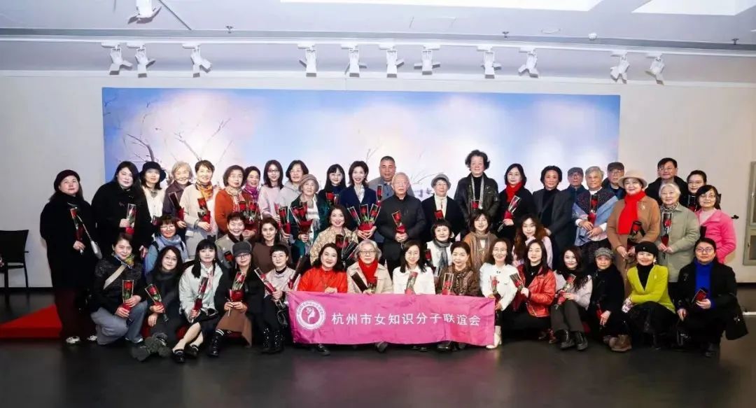 以AI之名，，，，，致敬青春，，，，，女神节快乐！-新闻动态|健培科技