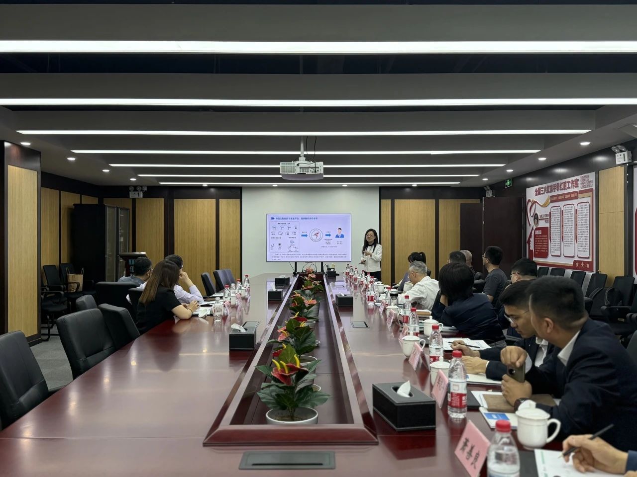 浙江省数据局副局长陈瑜一行莅临健培科技考察调研-新闻动态|健培科技