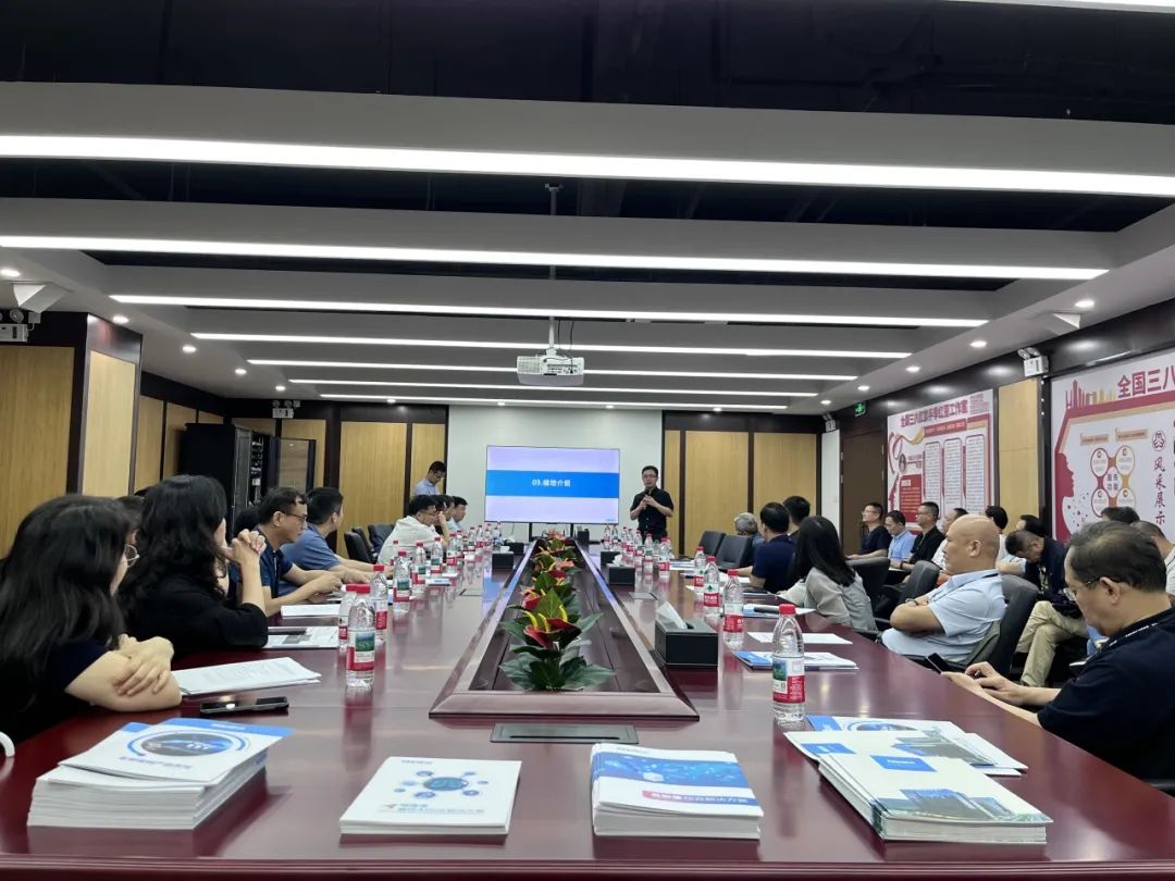 广西卫健委与公立医院考察团一行莅临健培科技考察调研-新闻动态|健培科技