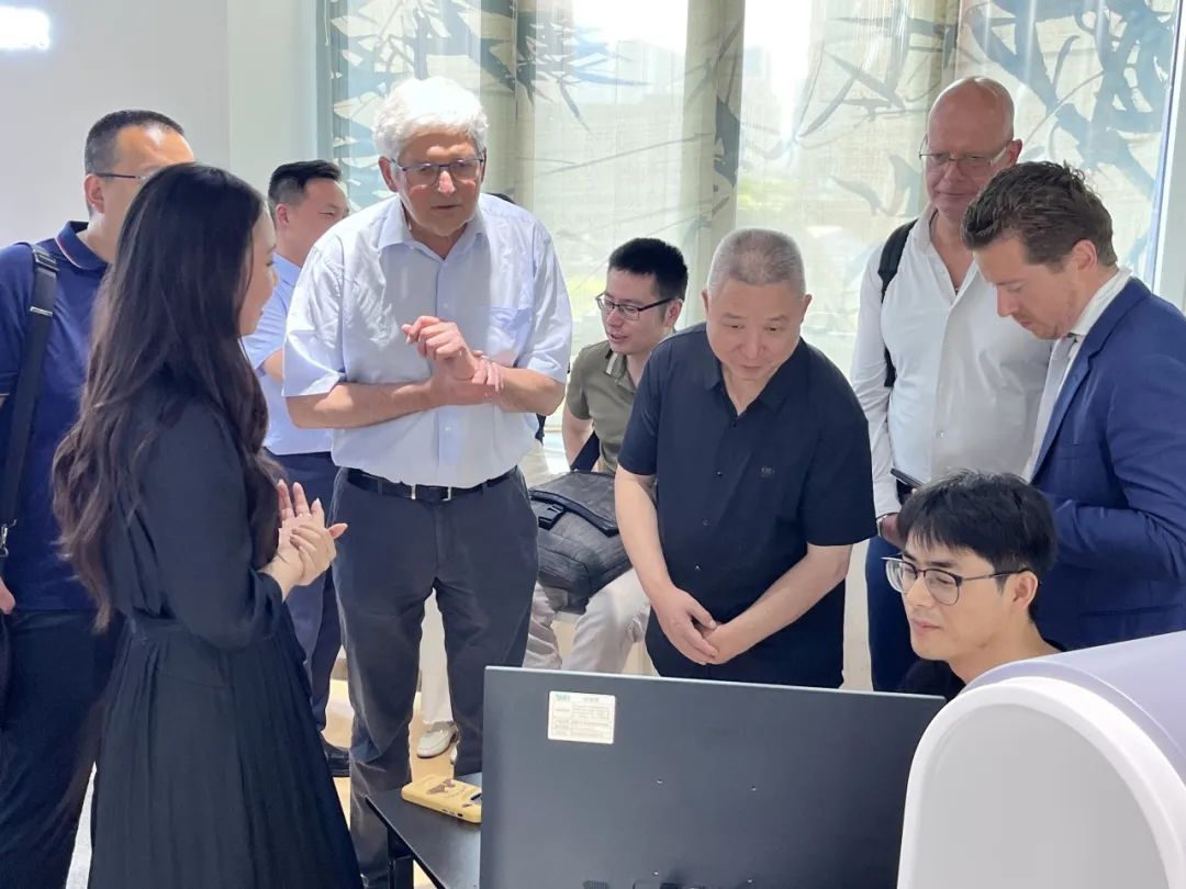德国石荷州生命康健代表团一行莅临健培科技考察调研-新闻动态|健培科技