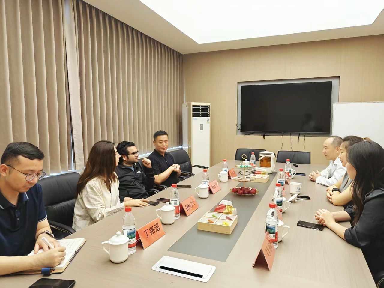 巴基斯坦Citi集团CEO Rizwan一行莅临乌镇智能医院旅行考察-新闻动态|健培科技