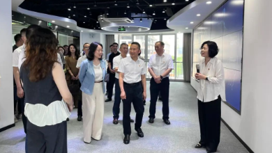 杭州市发改委党组副书记、副主任、机关党委书记杨钊一行莅临健培科技考察调研